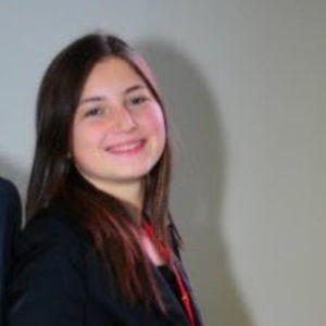 Meet your Posher, Cansu